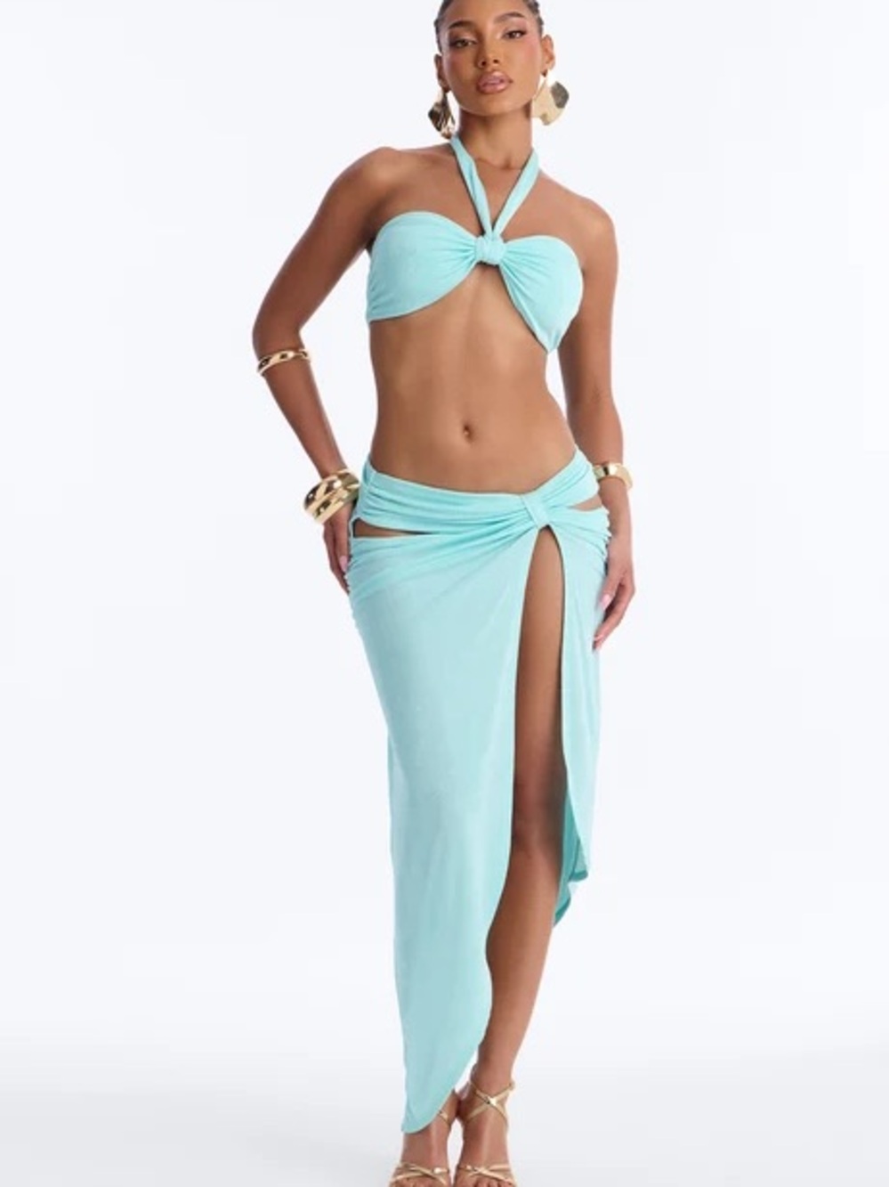 Fashion Nova 2 Piece Aqua Blue Set - Halter Top and Skirt NWT Size Medium